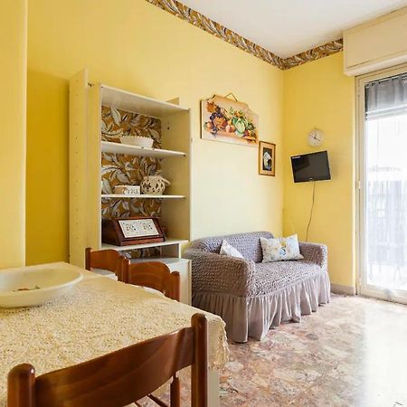 Top Floor Apartment Near Historic Fortino Catania Esterno foto