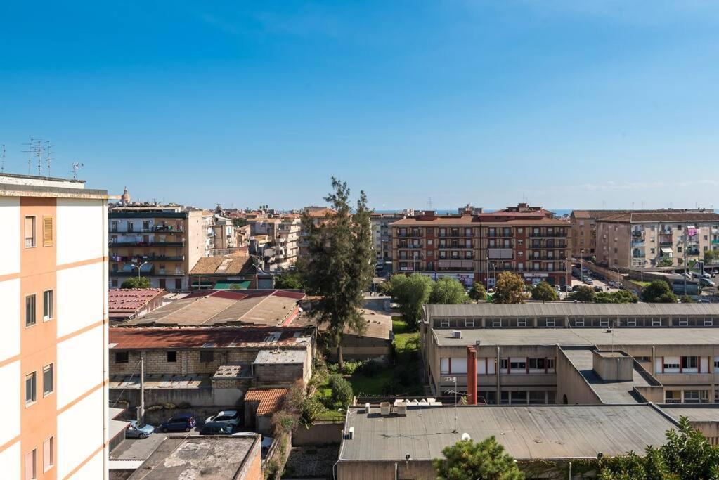 Top Floor Apartment Near Historic Fortino Catania Esterno foto