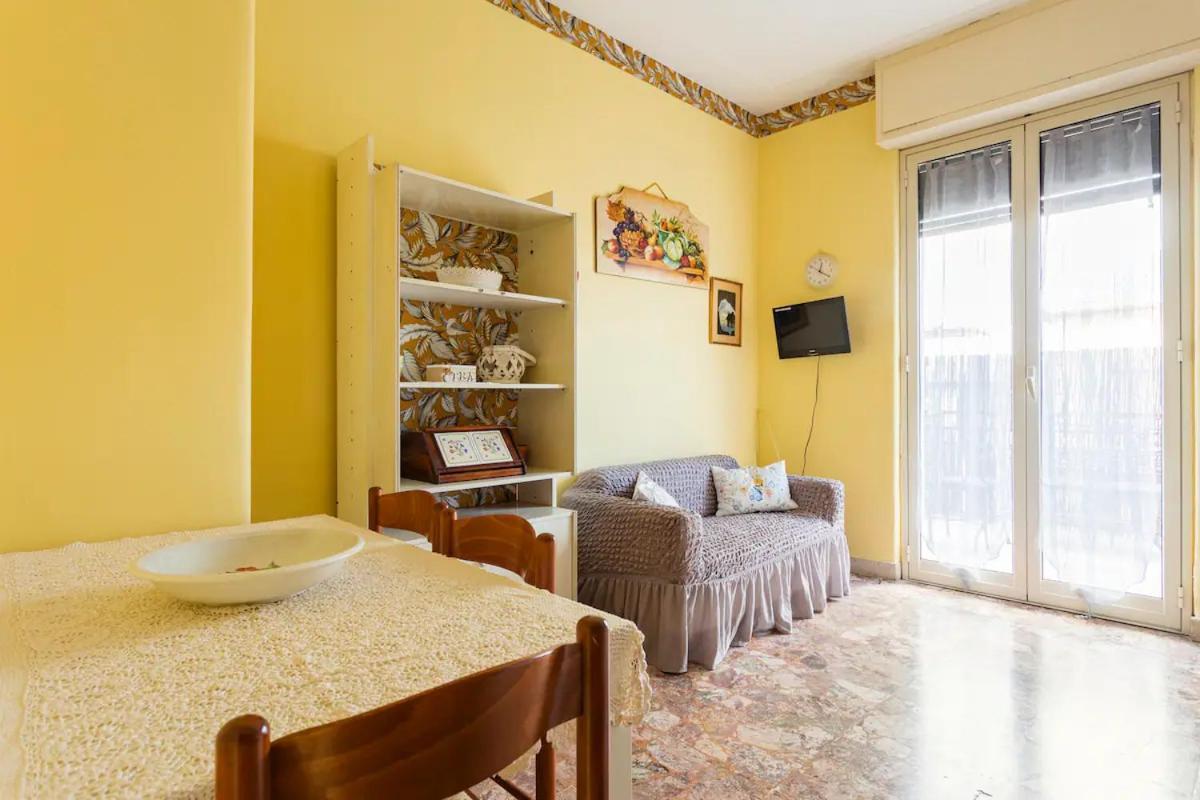 Top Floor Apartment Near Historic Fortino Catania Esterno foto